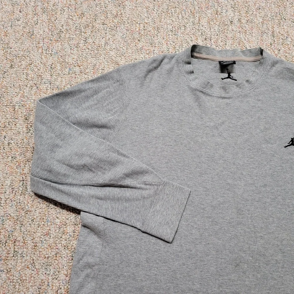 Air Jordan Thermal Shirt Mens XXL Gray Jumpman Waffle Knit Long Sleeve Tee